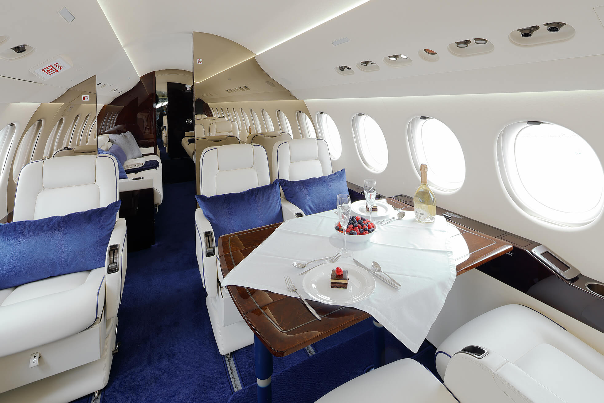 RAS complete upgrade of cabin appearance to a Dassault 7X interior colour and finishes